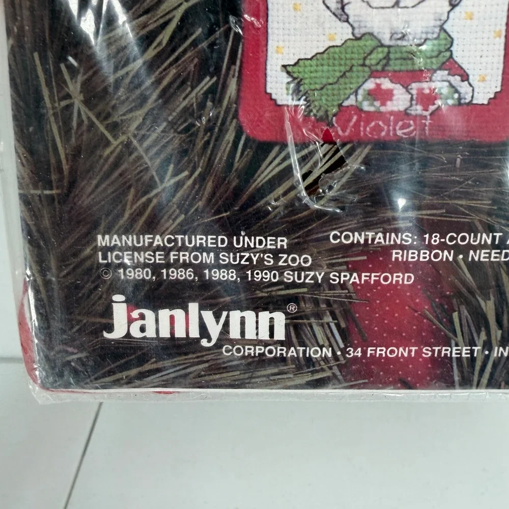 Janlynn 3x3 Suzy's Zoo II Christmas Cross Stitch Ornament Kit 38-82 Set of 8 NEW